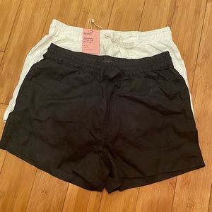 Quince shorts (2 pairs!)